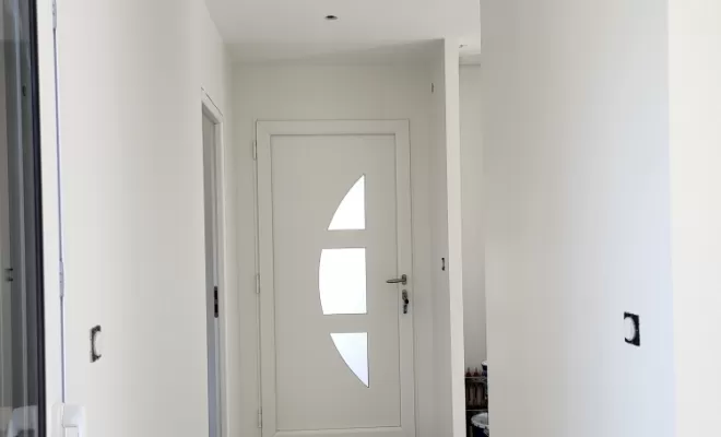 Mise en peinture des murs intérieurs et plafonds d'une maison neuve à Poitiers, Labarthe-sur-Lèze, Chik Peinture & Inside