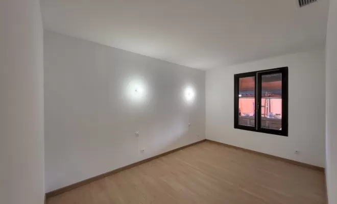 Pose parquet flottant chêne stratifié à Venerque