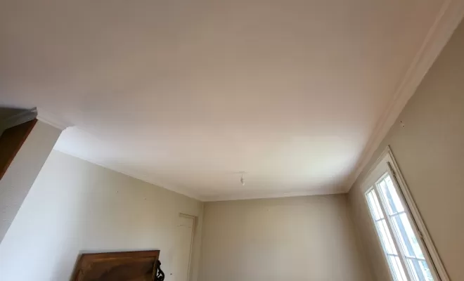 Rénovation plafond tâché par fumée de cheminée à Venerque