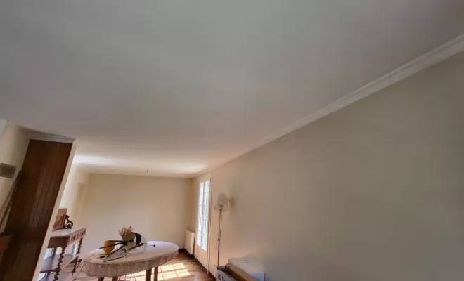 Rénovation plafond tâché par fumée de cheminée à Venerque