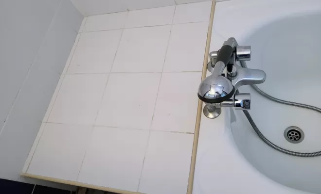 Joints d'étanchéité salle de bain à Pins-Justaret