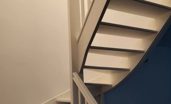 Rénovation peinture escalier à Portet sur Garonne