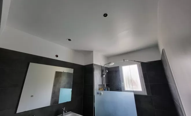 Rénovation peinture salle de bain à Pins-Justaret