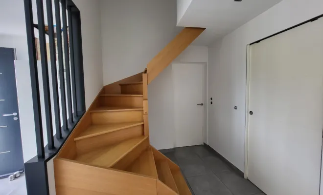 Rénovation peinture entrée + escalier à Portet sur Garonne