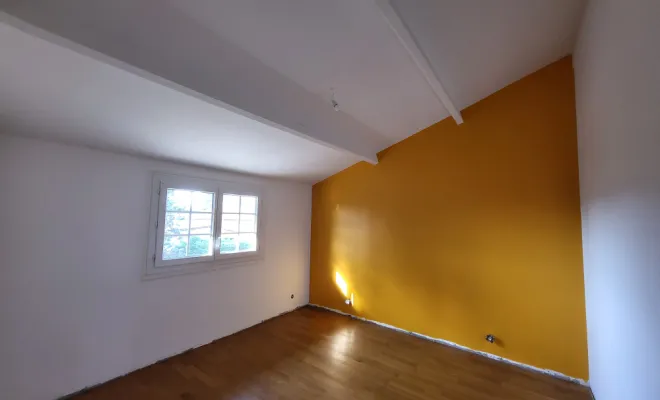 Rénovation peintures murs et plafonds 2 chambres et WC à Venerque 